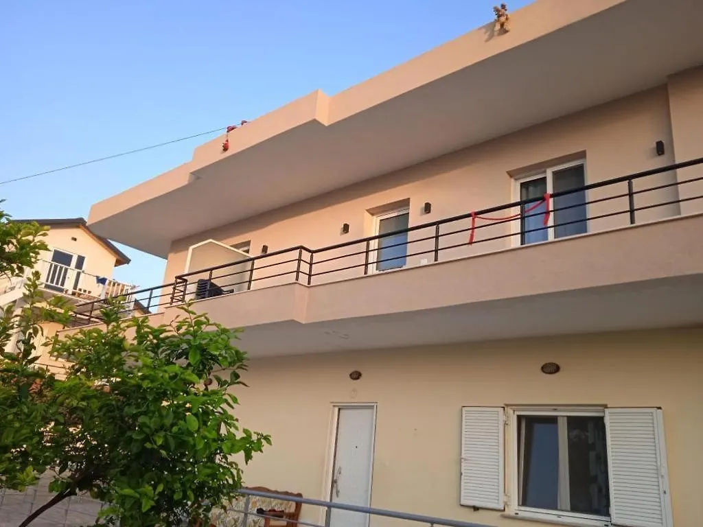 Apartment Villa Hysesani Vlore