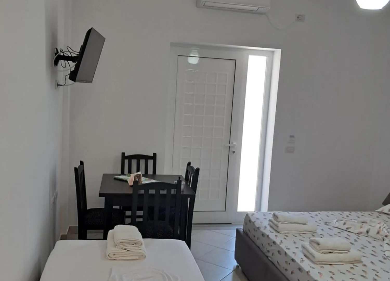 Villa Hysesani Vlore 0*,  Albania